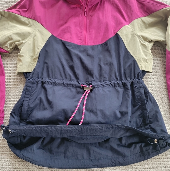 LULULEMON (8) - Picture 10 of 12